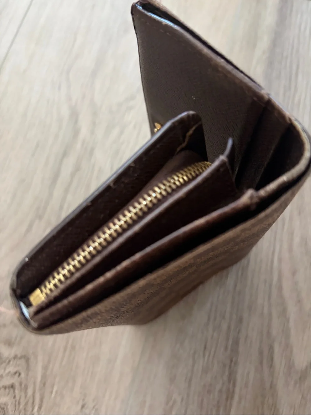 Louis Vuitton Brown Damier Medium Wallet with Gold Button - Picture 12 of 16